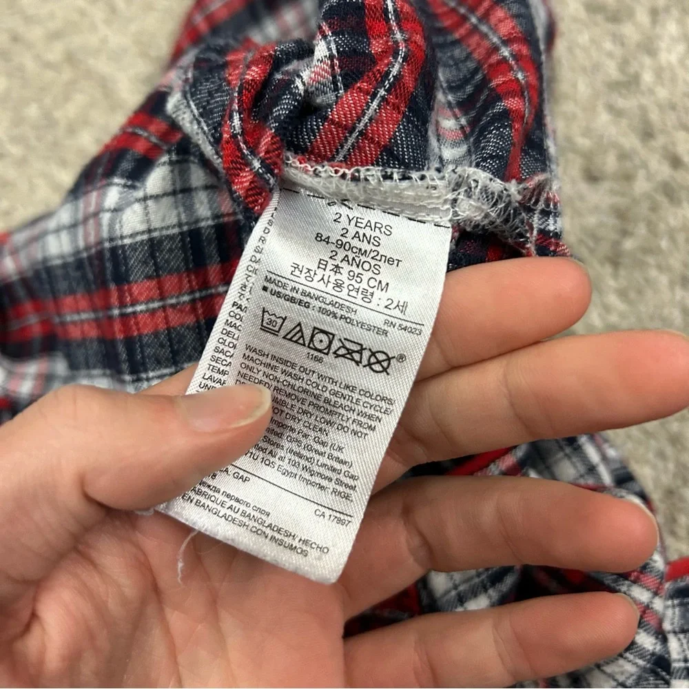 GAP comfortable plaid